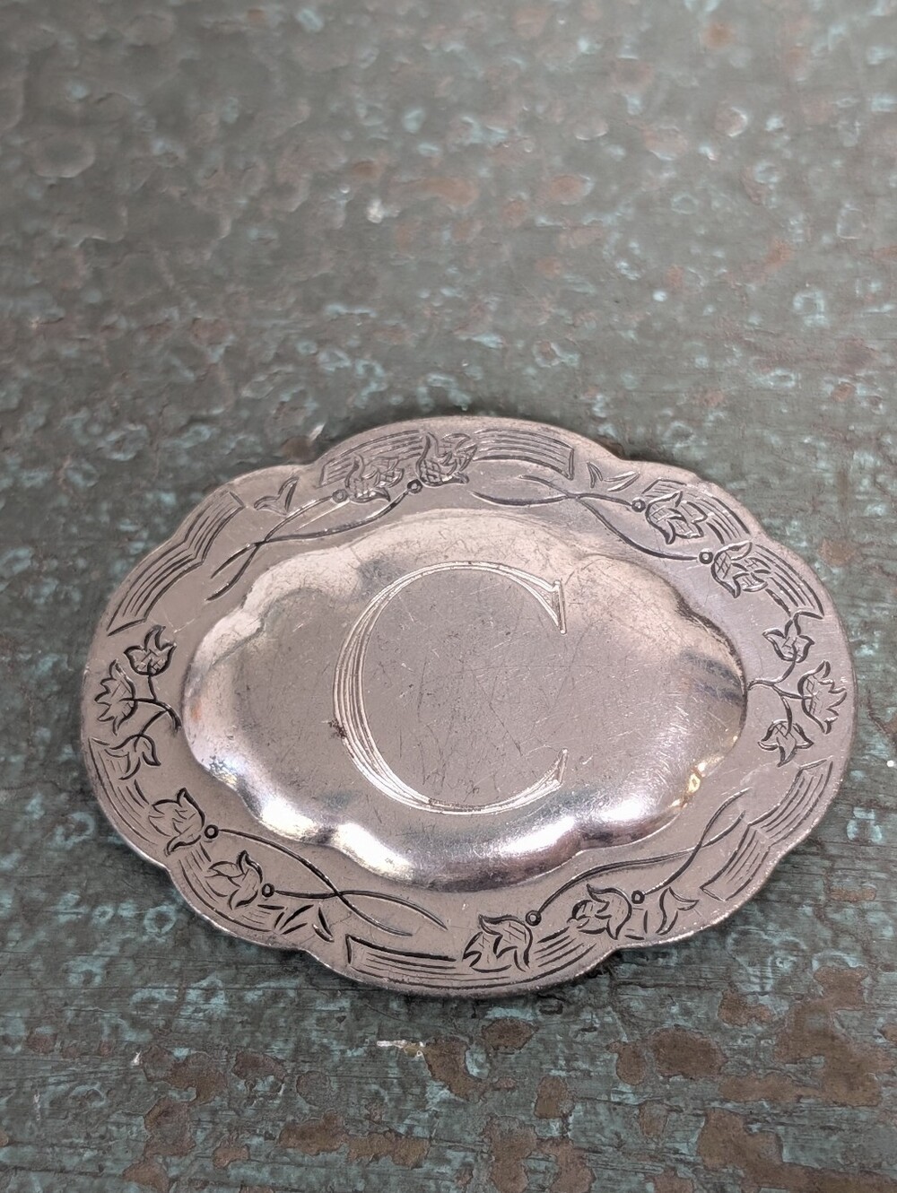 Vintage Kirk Stieff Pewter Repousse Etched Flowers Oval Letter C Brooch Pin